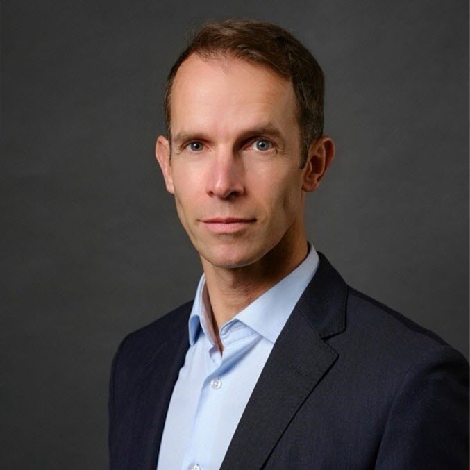 Xavier DEFLACHE opte pour le SAV Export Stratexio pour les adhérents du Medef Haute Savoie